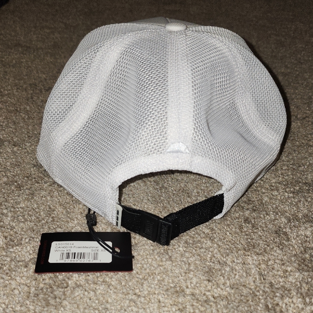 Sunday White Trucker Hat with Black Inner Details - Picture 2 of 5